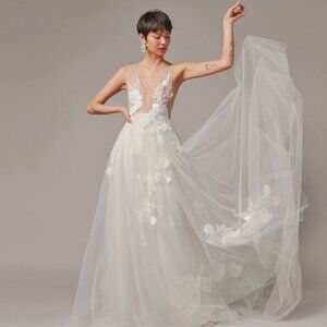 Floravere G. O'Keeffe Wedding Dress